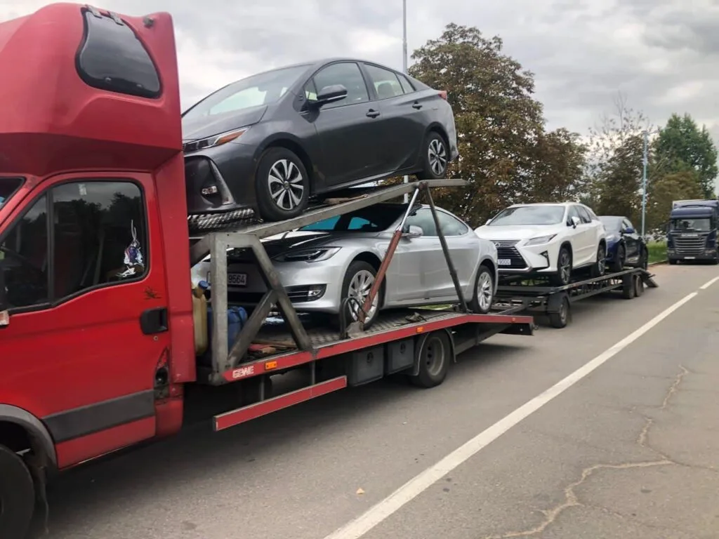 Доставка в Україну